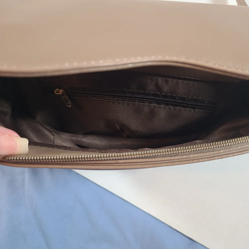 Kinganrun Elegant Taupe Crossbody Shoulder Bag NWOT 2 Straps 8.3x5.1x3.1 Inches - Picture 5 of 7